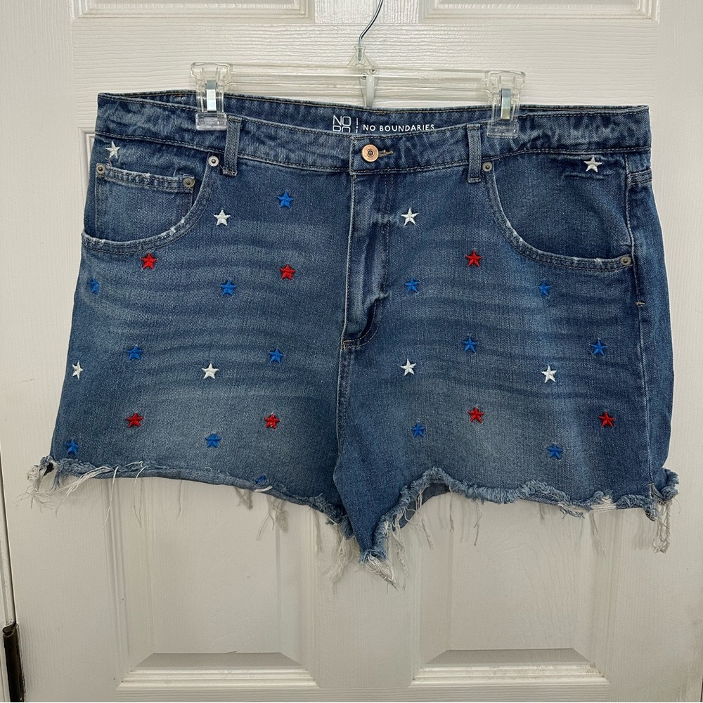 Plus Size Red White & Blue Stars denim fringe cutoff shorts size 21 juniors